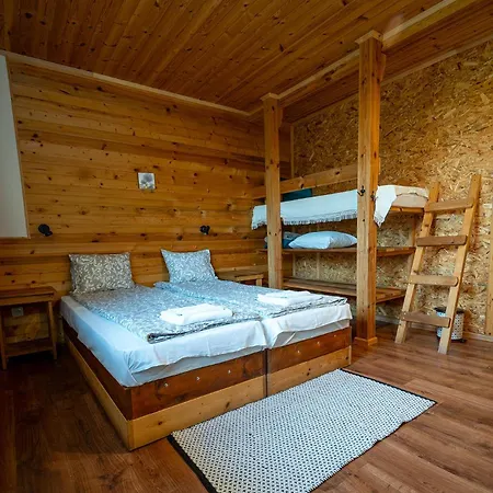 Kandaferi 2 Елена