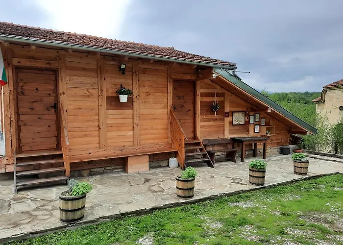 招待所 Kandaferi 2 *