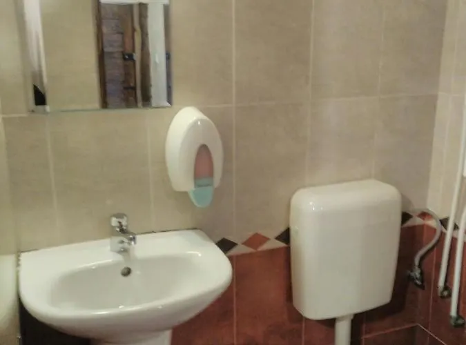 招待所 Kandaferi 2 埃伦娜