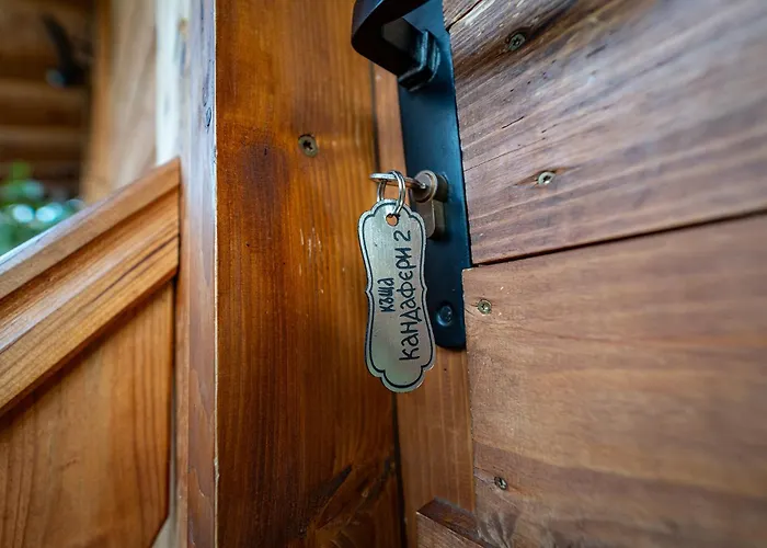 招待所 Kandaferi 2 埃伦娜